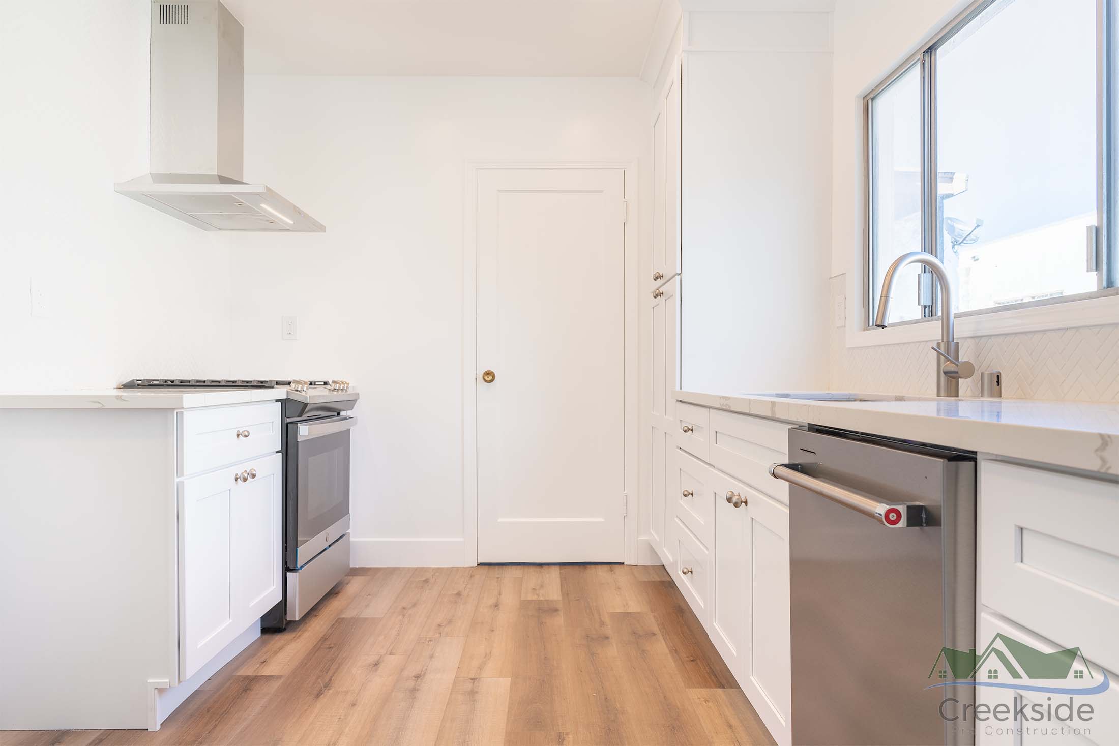 Forge Legacy Design & Build Dalls Fort Worth - Contemporary Kitchen Renovation on Cedar Drive - Image 2